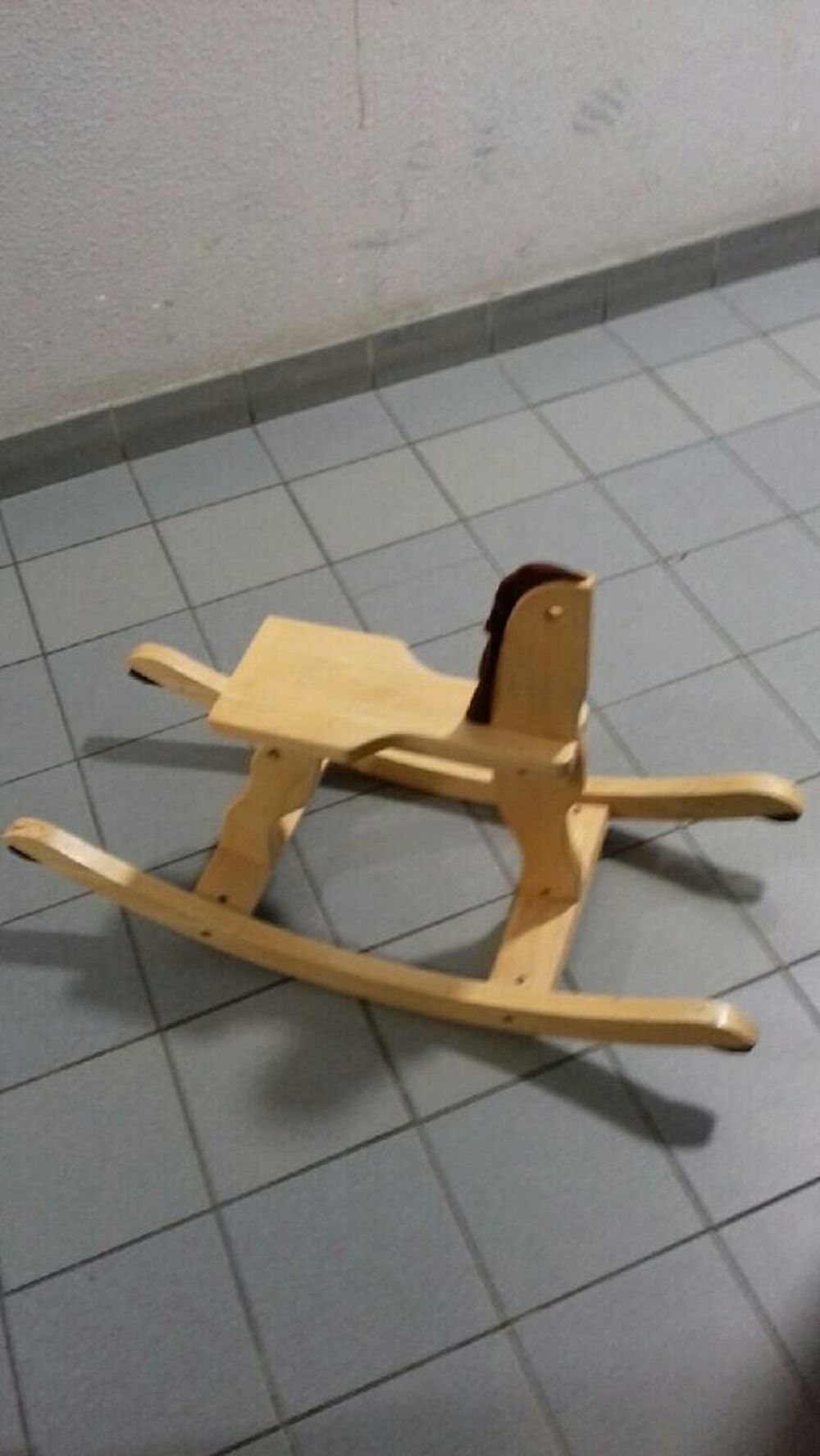 cheval a bascule en bois Mobilier enfants