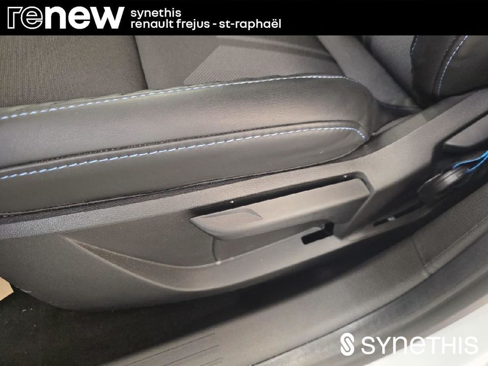 Clio V Clio E-Tech full hybrid 145 ch GSR2 Esprit Alpine 2023 occasion 83600 Fr&eacute;jus
