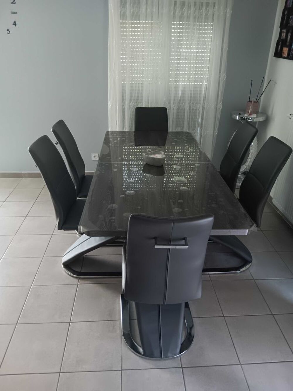 table et chaises Meubles