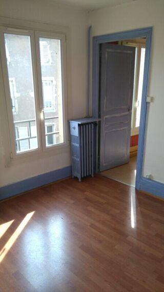  Appartement à louer 3 pièces 60 m²