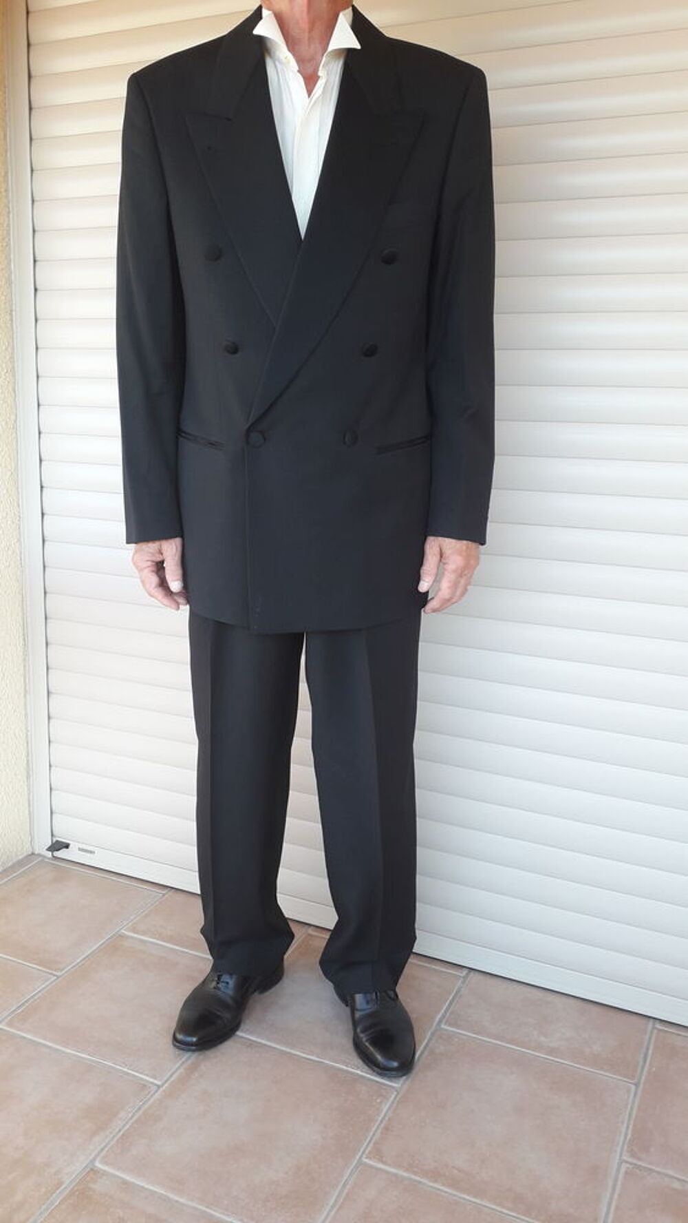 Smoking BOSS
Vêtements