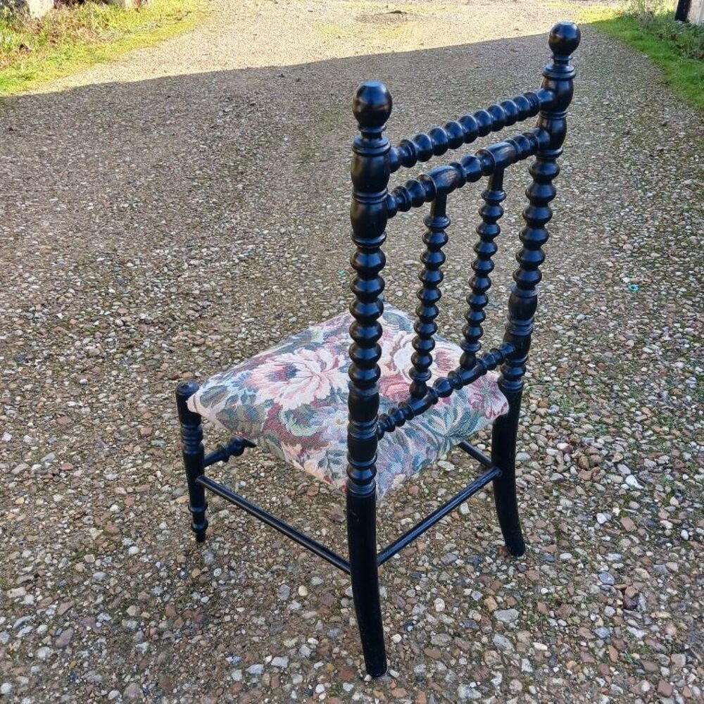 chaise basse ancienne Meubles