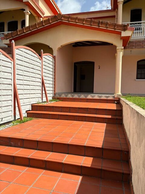  Maison � louer 4 pi�ces 120 m�