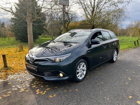 Annonce voiture Toyota Auris 15990 