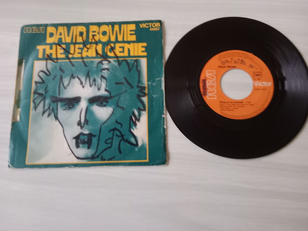 45 TOURS DAVID BOWIE The Jean genie - CLUB CD et vinyles