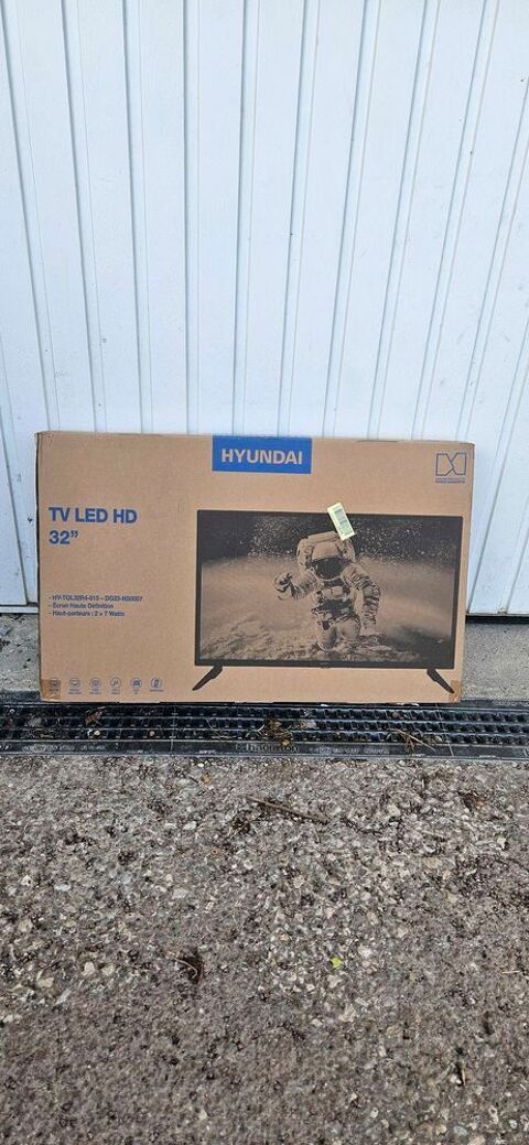 téléviseur HYUNDAI 32pouces 80cm Led hd neuves 65 Auxerre (89)