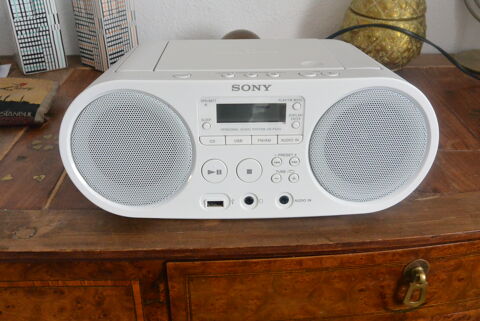Radio C D 40 La Garde (83)