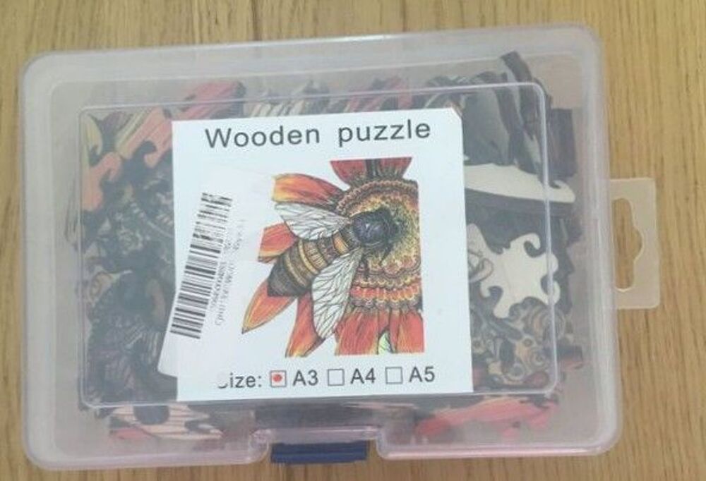 Lot Wooden Puzzle abeille et lion Jeux / jouets