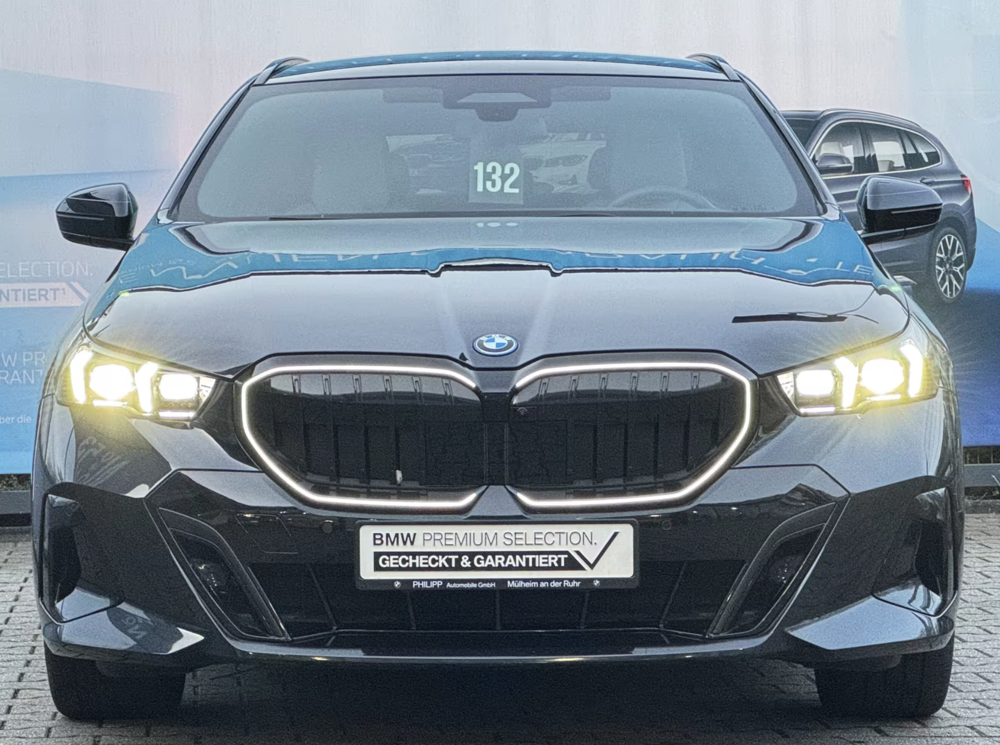 S&eacute;rie 5 Touring 550e xDrive PHEV 489 ch BVA8 M Sport 2024 occasion 59000 Lille
