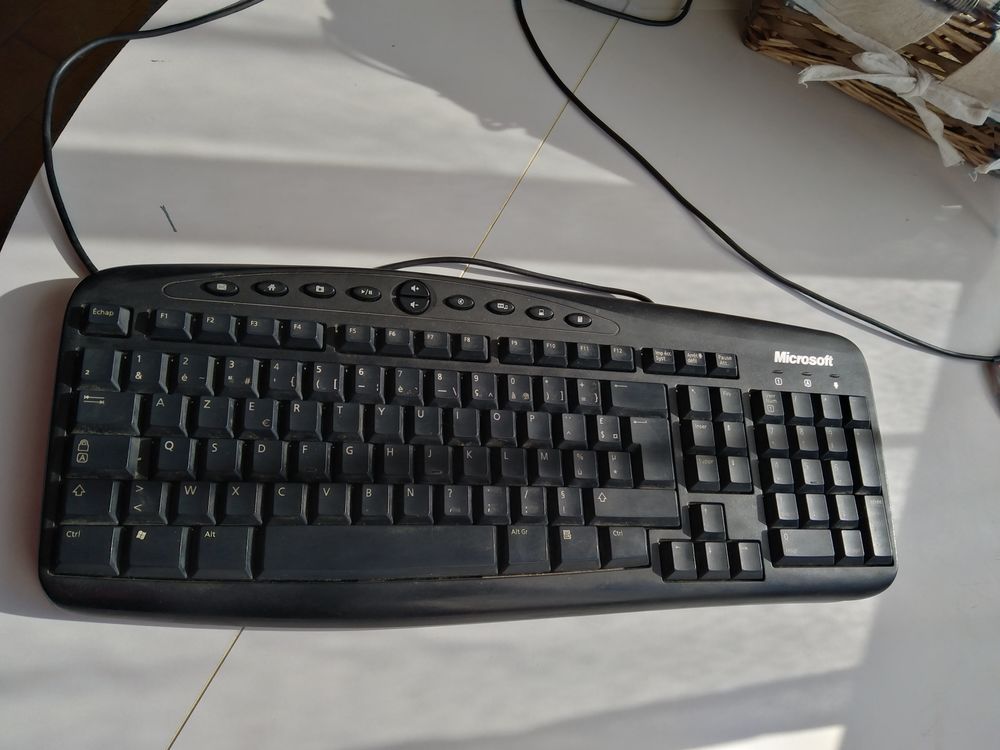 Clavier ordinateur Microsoft wired keyboard Matériel informatique