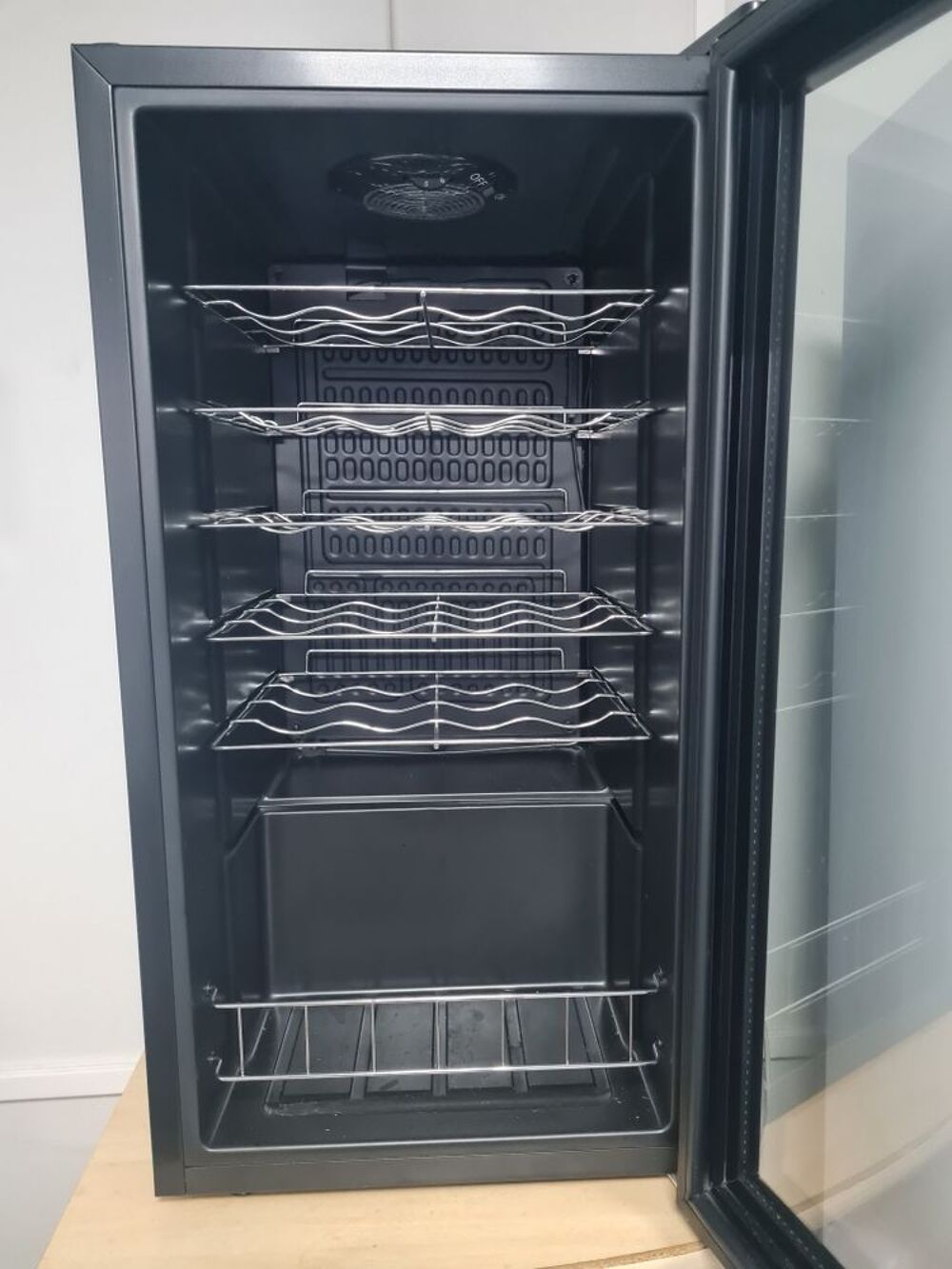 vitrine r&eacute;frig&eacute;r&eacute;e de comptoir Electroménager