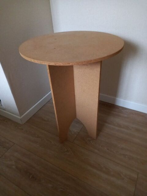 table � juponner 7 Villiers (86)