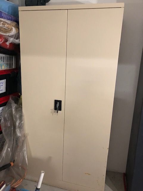 armoire en métal 80 La Seyne-sur-Mer (83)