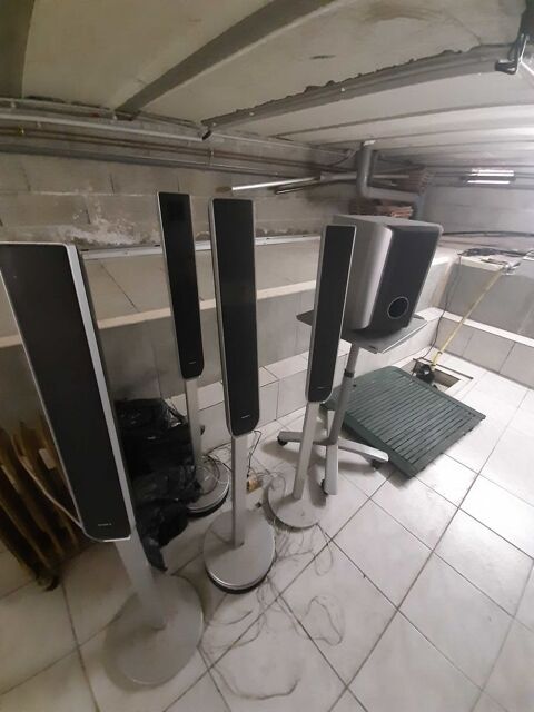 ensemble hp sur pied sony avec caisson 150 Vias (34)