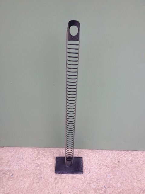 Objet utile colonne de rangement tour range CD noir
5 Brioude (43)