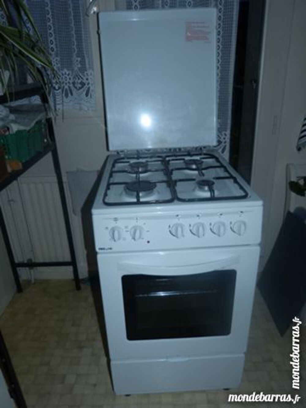 cuisini&egrave;re 4 feux gaz Proline Electroménager