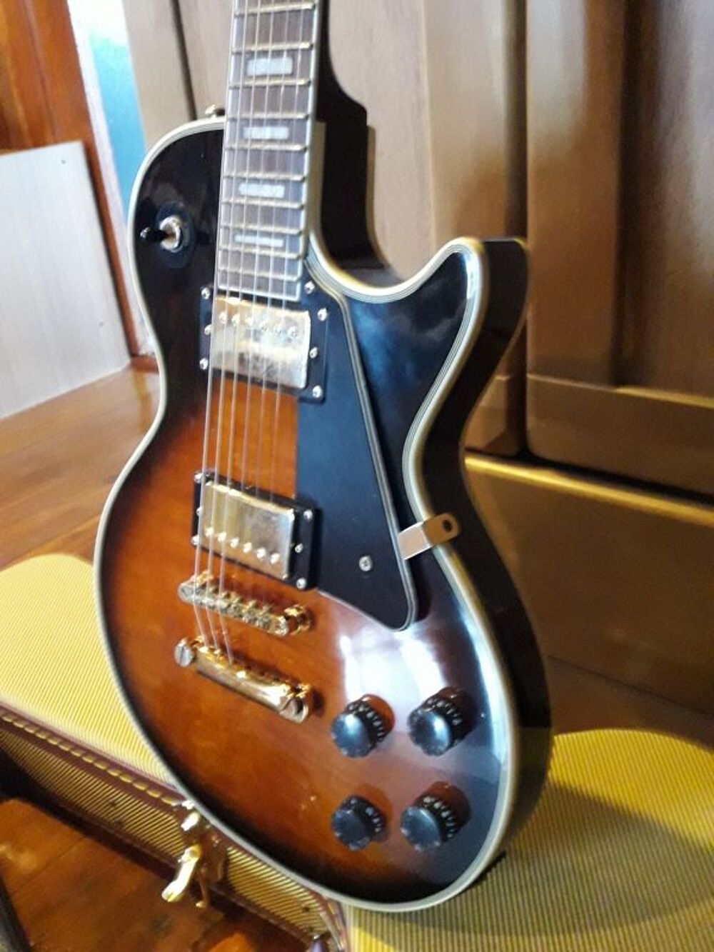 SUPERBE IMITATION GIBSON LES PAUL Instruments de musique