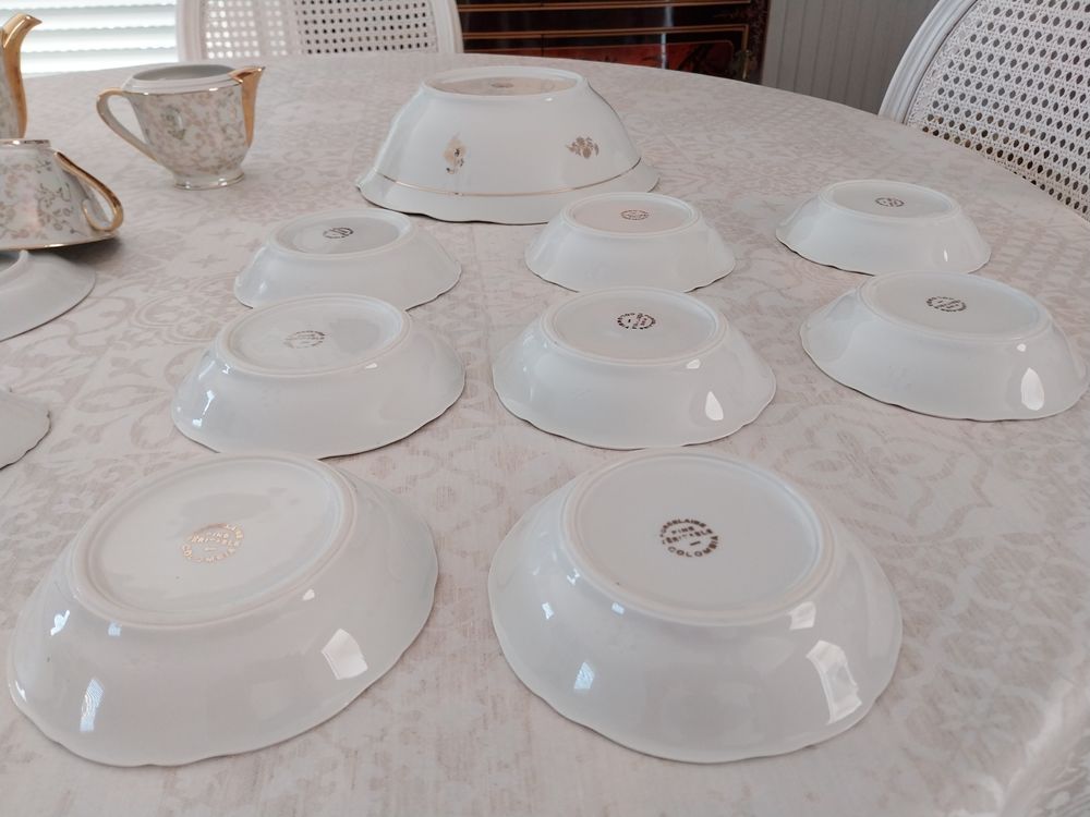 Service &agrave; th&eacute; et &agrave; desserts en porcelaine fine Colombia 1950 Décoration