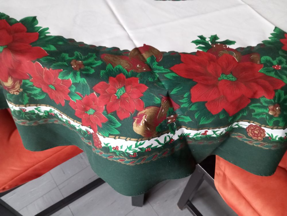 Nappe ronde fleurie Décoration