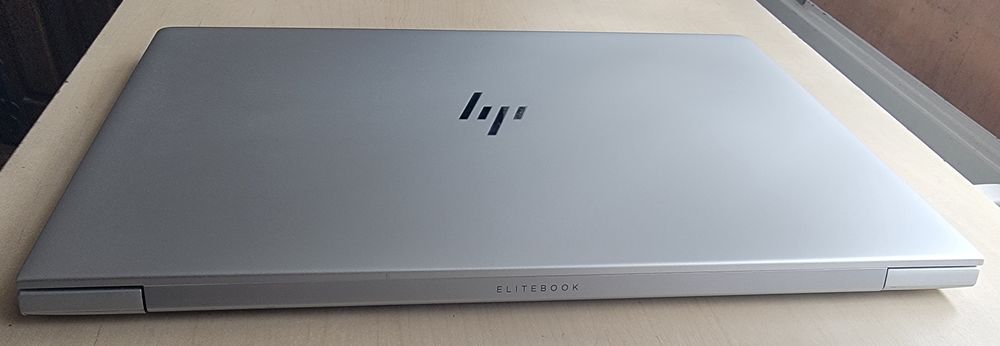 HP EliteBook 850 G5 i5/16Go/256Go SSD/Windows 11 Pro Matériel informatique
