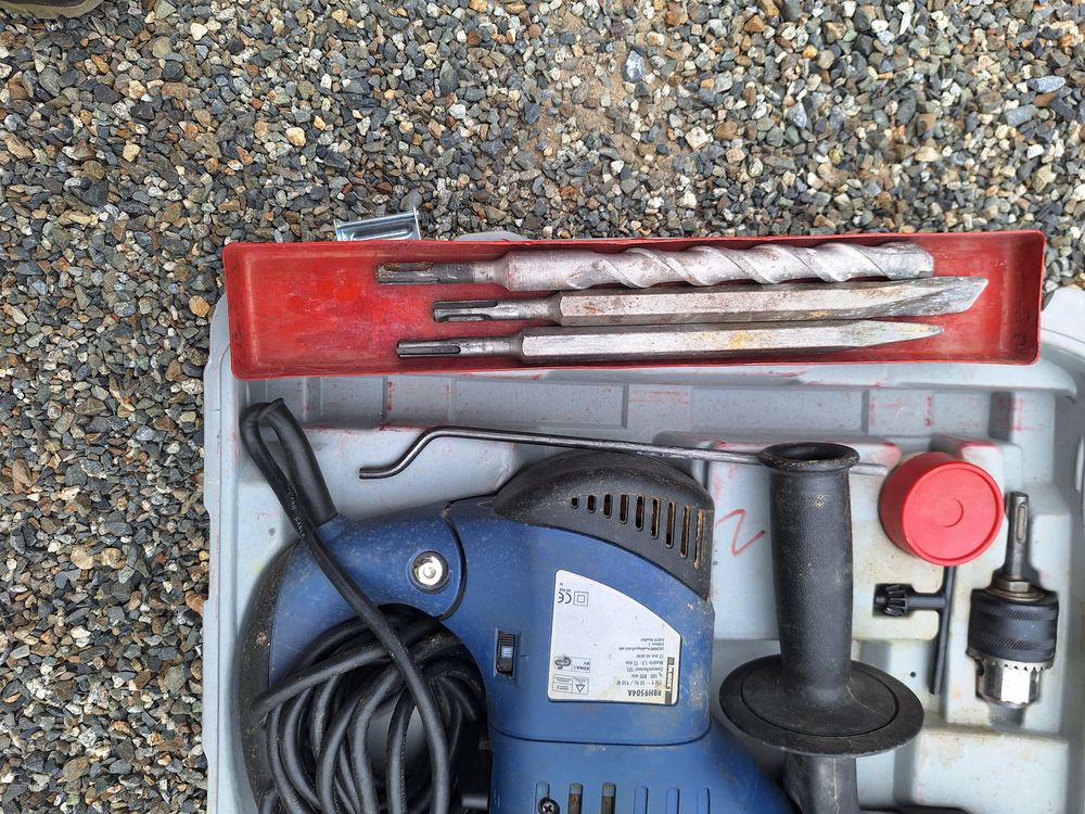 Marteau perforateur burineur Bricolage