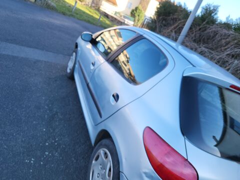 Peugeot 206 2.0 HDi XT 2000 occasion Langeac 43300