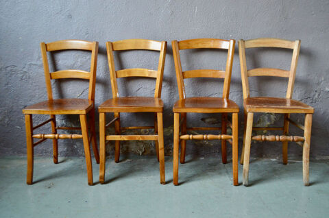 S�rie de 4 chaises bistrot vintage en bois style boh�me lot 320 Wintzenheim (68)