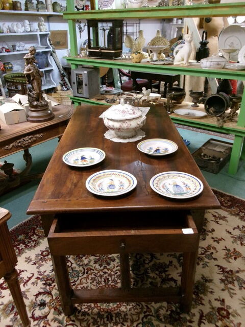 Table de ferme ancienne 370 Ch�teau-l'�v�que (24)