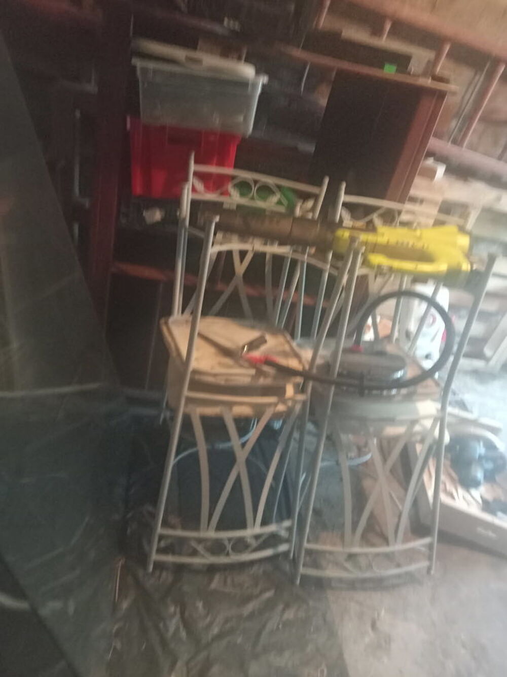 table en verre et 4 chaises Jardin