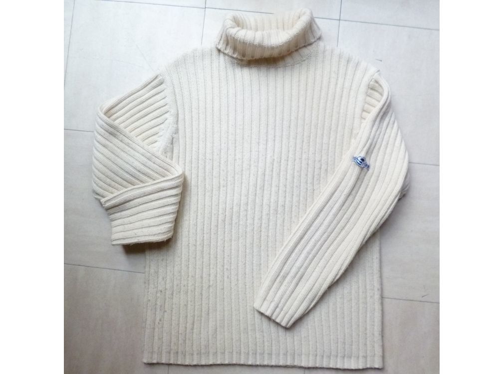 PULLS, SWEAT-CARDIGAN - du 40 au 56 - 3 € Vêtements