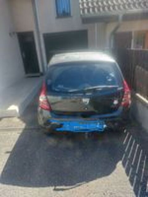 Sandero 1.5 dCi 75 FAP eco2 Black Line 2 Euro 5 2012 occasion 74370 Metz-Tessy