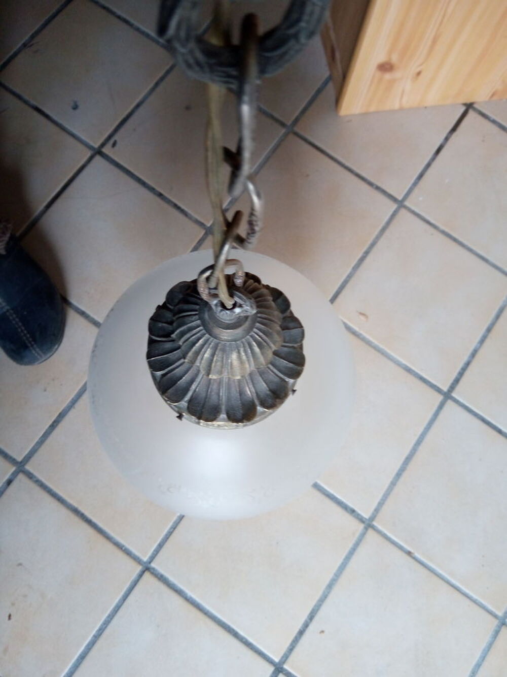 Joli plafonnier avec grosse boule verre Décoration