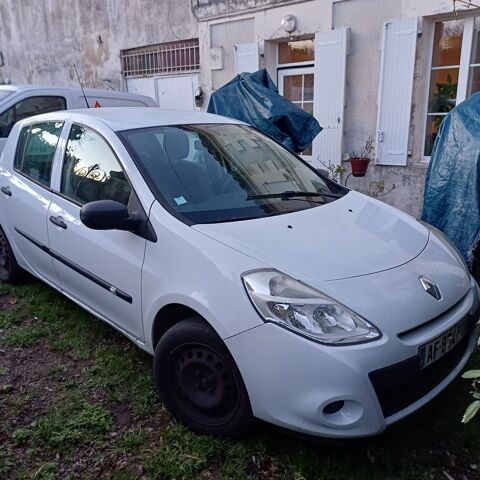 Renault Clio III dCi 70 eco2 Authentique 0 occasion Saint-Savin 33920