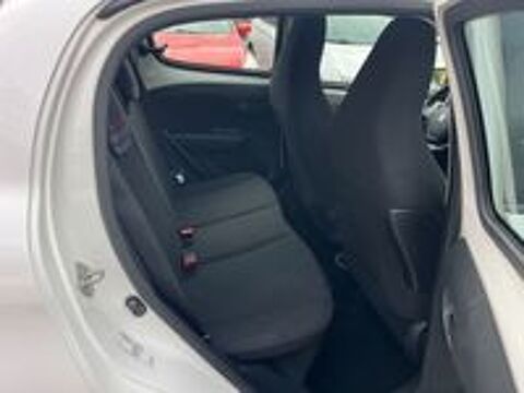 108 1.2 PureTech 82ch BVM5 Allure 2016 occasion 82000 Montauban