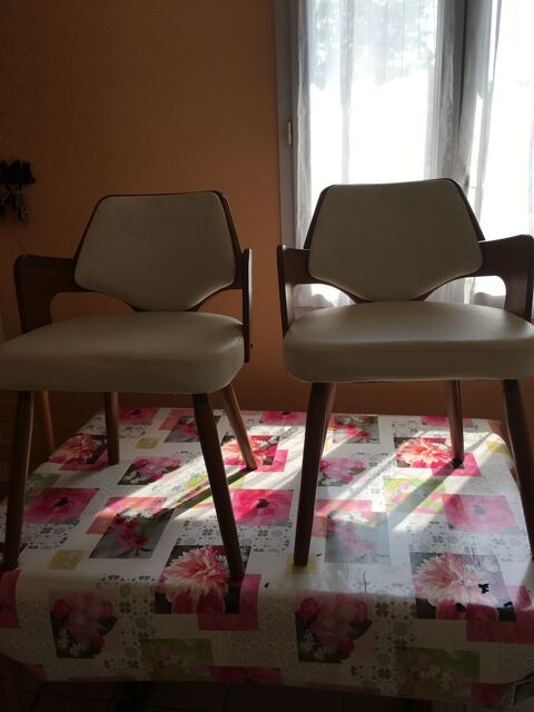 2 chaises salon 50 Mouzeuil-Saint-Martin (85)