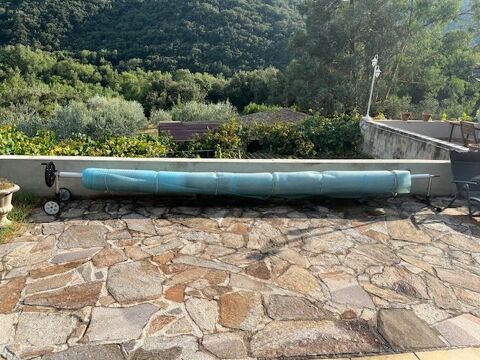 BACHE A BULLE AVEC ENROULEUR Colombières-sur-Orb (34)
