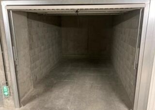  Parking / Garage  louer 15 m