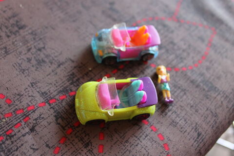 Polly pocket voitures pailletées + une figurine
10 Talence (33)