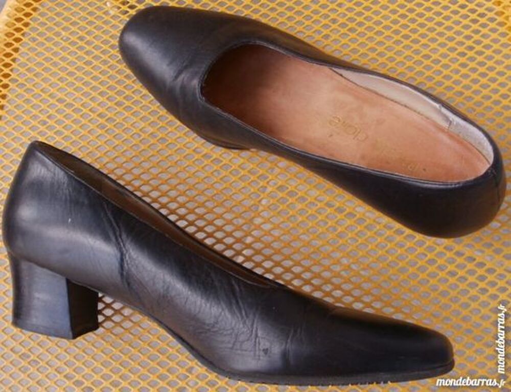 Chaussures ferm&eacute;es, escarpins MARIE CLAIRE P38 Chaussures