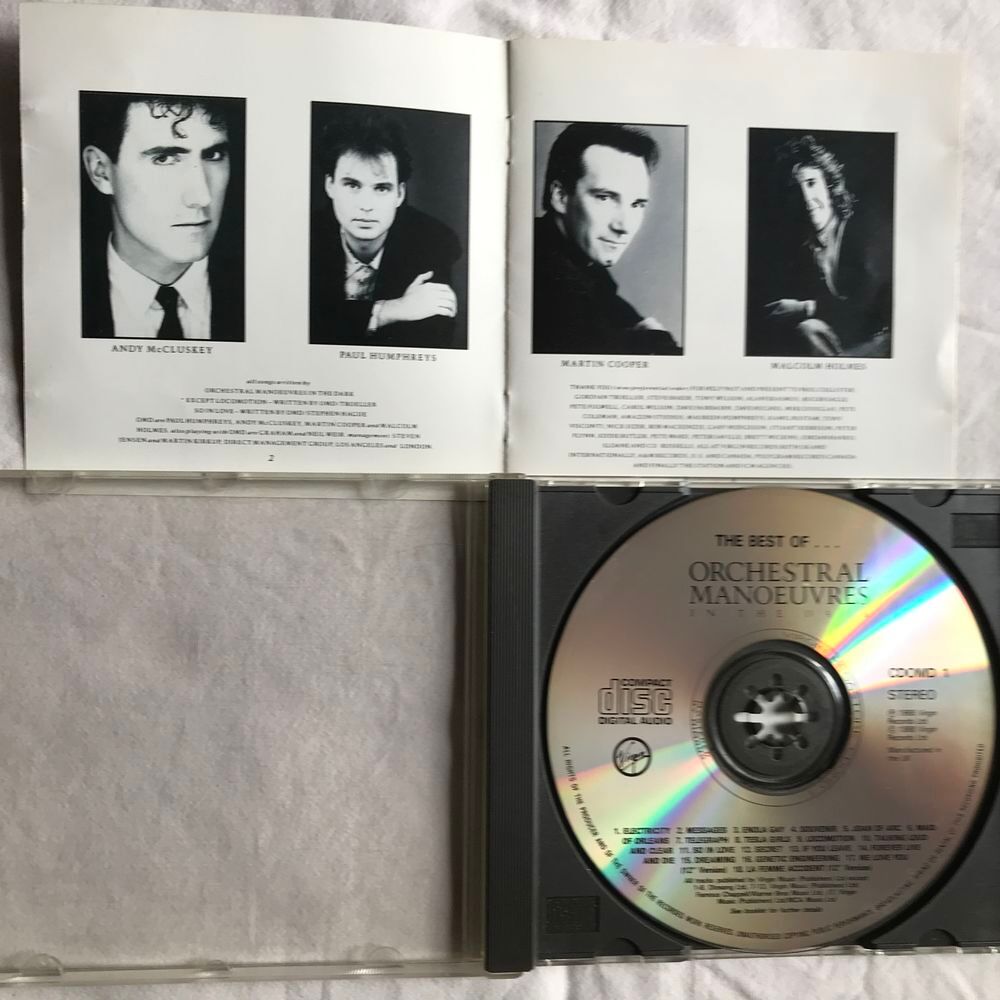 CD Orchestral Manoeuvres In The Dark The Best Of O.M.D CD et vinyles