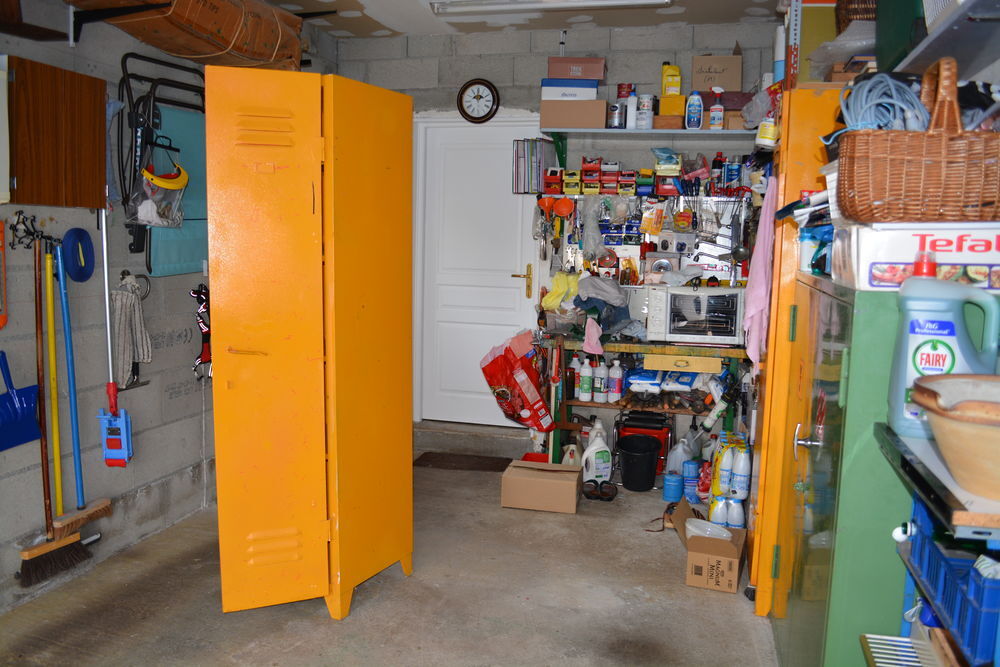 Ancien Placard usine Meubles