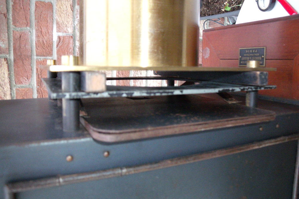 projecteur ancien appel&eacute; aussi lanterne magique 