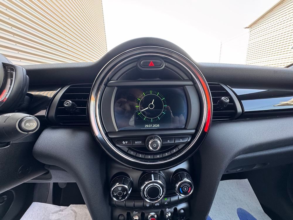 One Cabriolet 102 ch Edition Heddon Street 2018 occasion 84290 Sainte-C&eacute;cile-les-Vignes