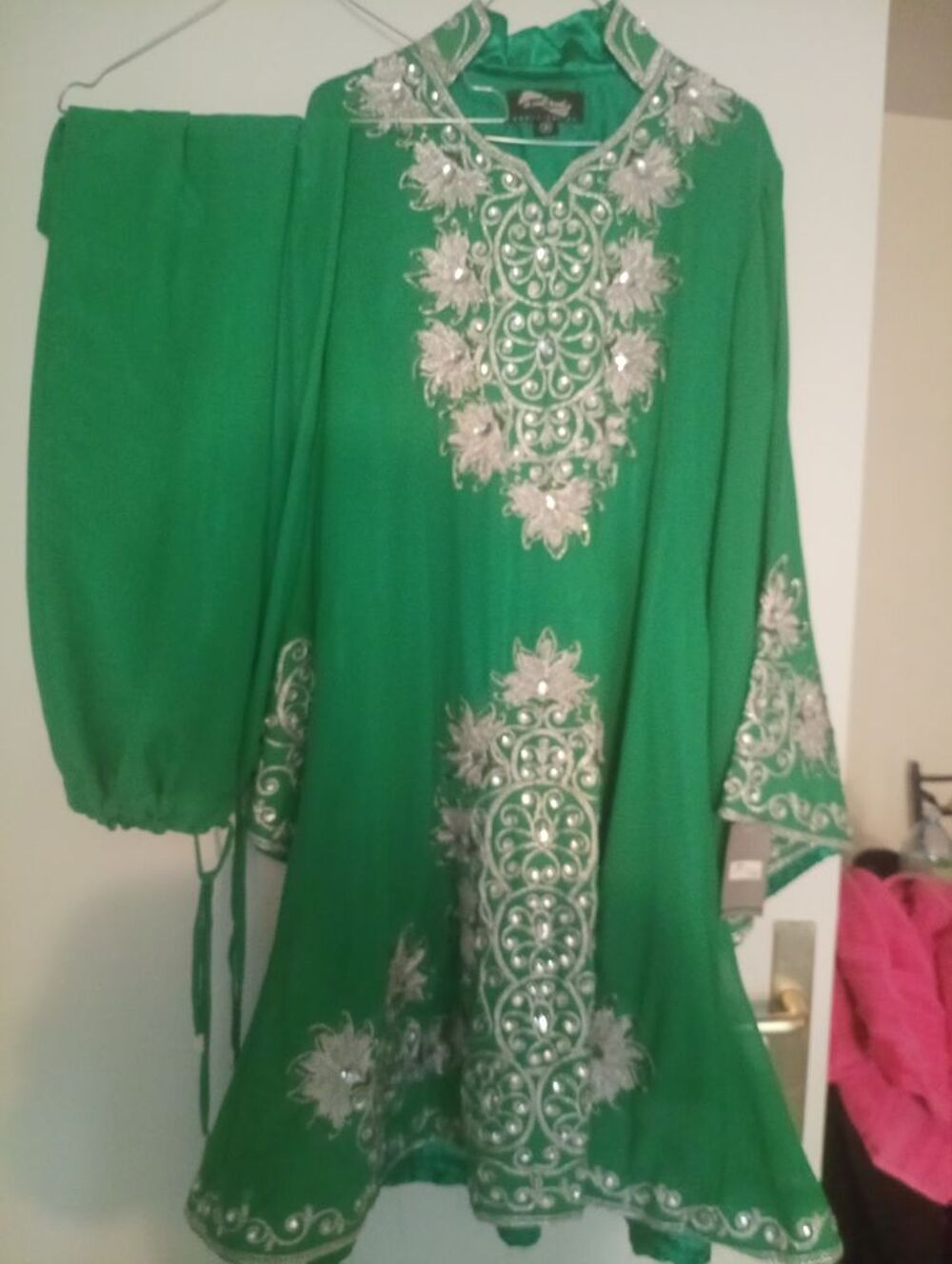 Robe orientale verte Vêtements