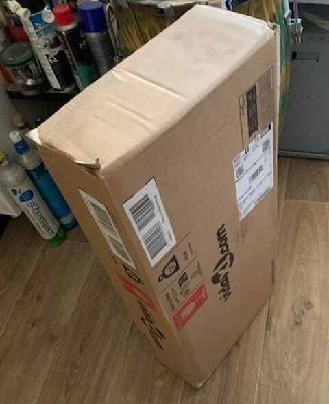 Armoire a suspendre fa�on Ch�ne Bois Neuve en Kit 39 Contes (06)