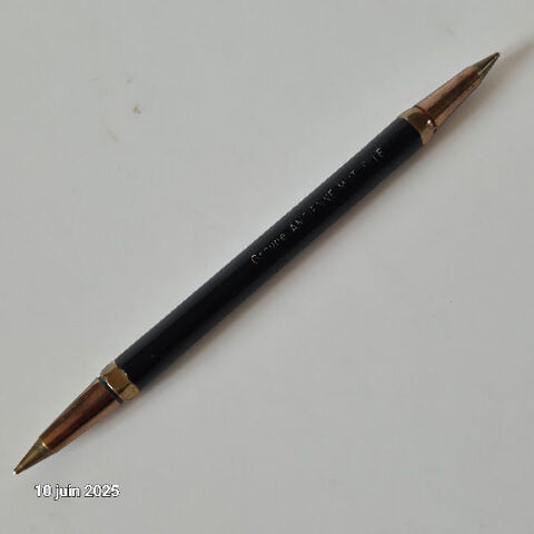 Stylo publicitaire des années 50-60, groupe ancienne assuran 15 Saumur (49)