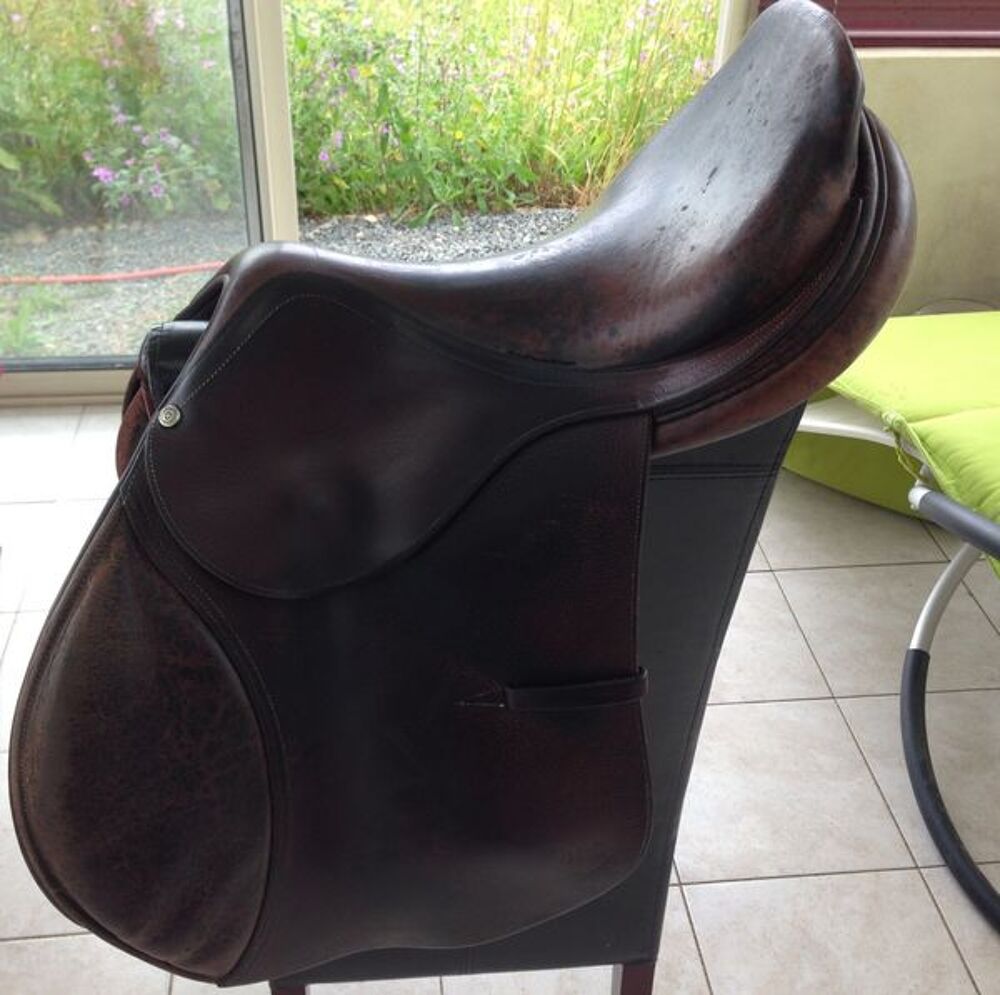 Selle &Eacute;quitation Delgrange - 17'5 Sports