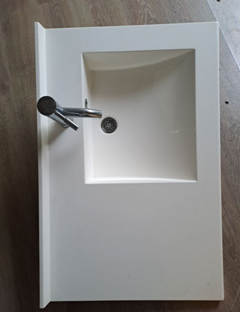 lavabo + robinetterie salle de bain 40 Lille (59)