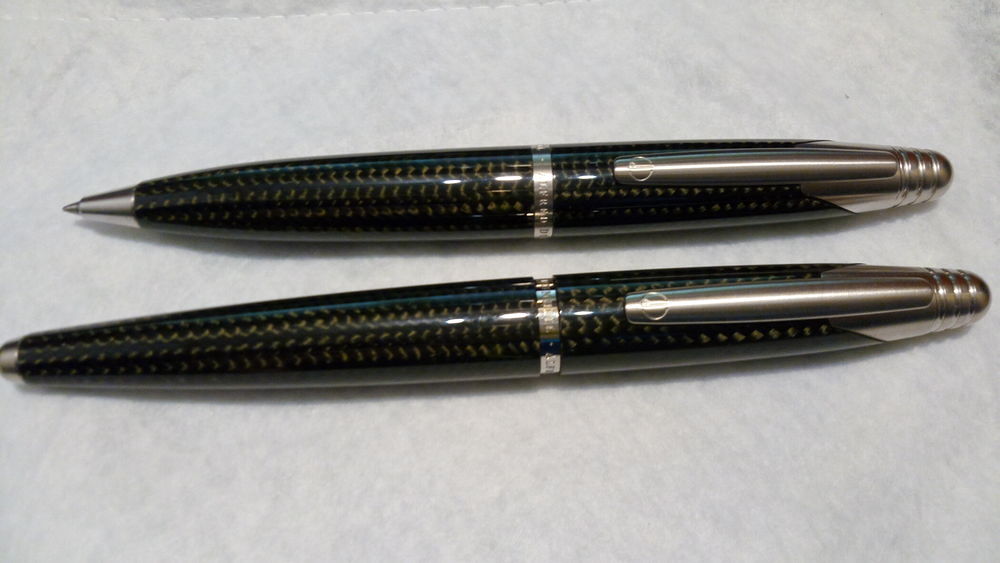 stylo plume et bille DUNHIL AD2000 