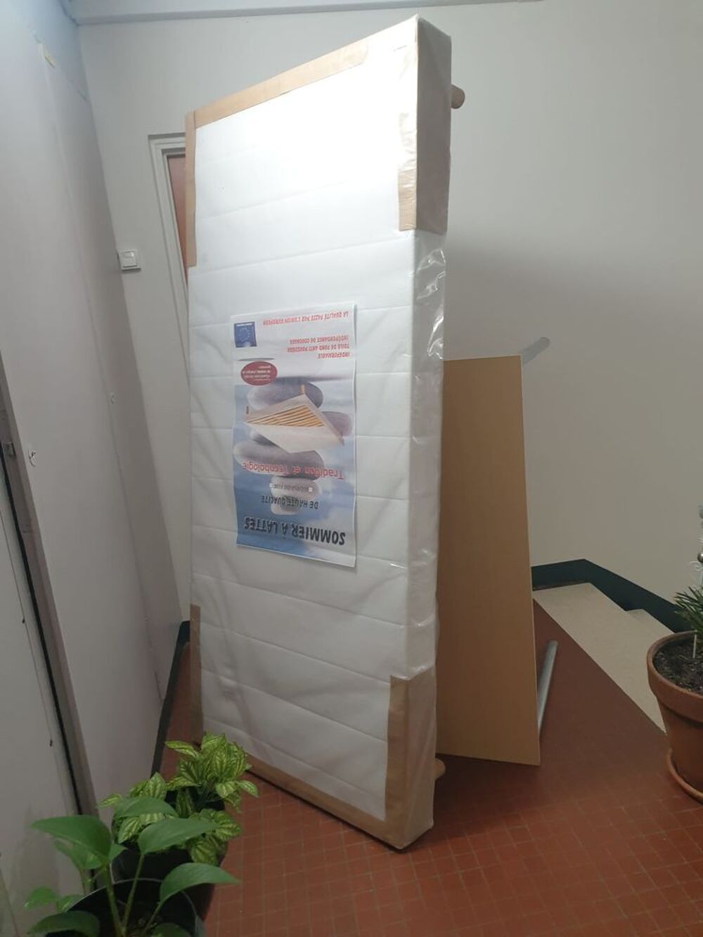 Sommier 90 200 et matelas Meubles